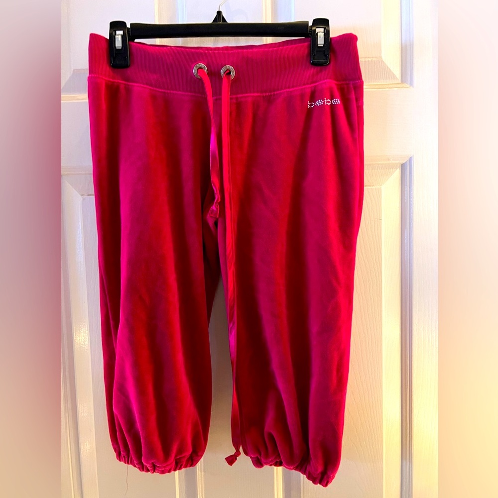 BEBE small velvet hot pink capri sweatpants